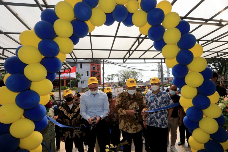 Resmi Dibuka, Lucky Bundle Ramaikan Pasar Ritel di Indonsia