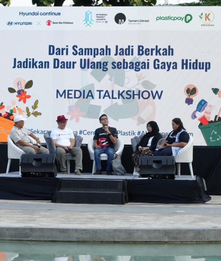 Save The Children Indonesia Bersama Ratusan Anak Jakarta Gaungkan #SekarangSaatnya Dari Sampah Jadi Berkah