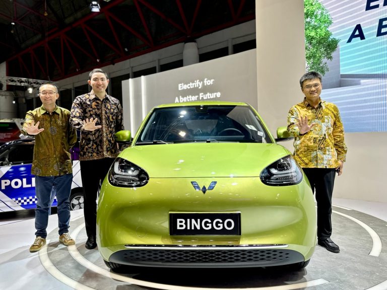 Wuling Boyong Kendaraan Listrik di Periklindo Electric Vehicle Show