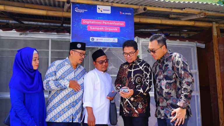 XL Axiata Ajarkan Santri Manfaatkan Solusi IoT