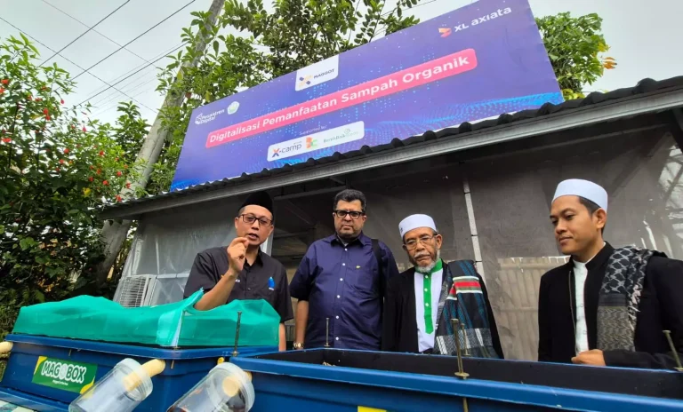 XL Axiata Dukung Digitalisasi Pesantren di Lombok Timur