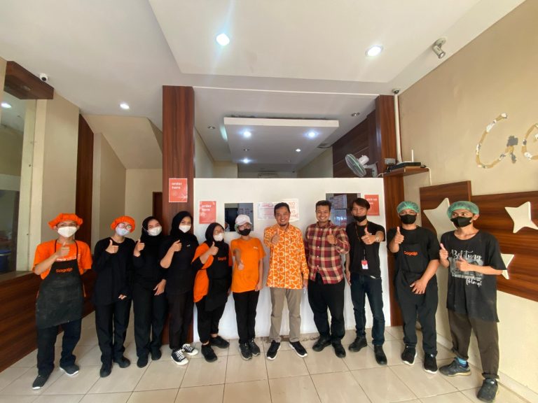 Sertifikasi Halal untuk Operator Cloud Kitchen